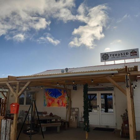 Tehusith Hostel & Guesthouse エイイルススタジル エクステリア 写真