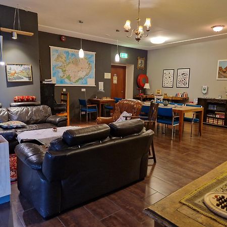 Tehusith Hostel & Guesthouse エイイルススタジル エクステリア 写真