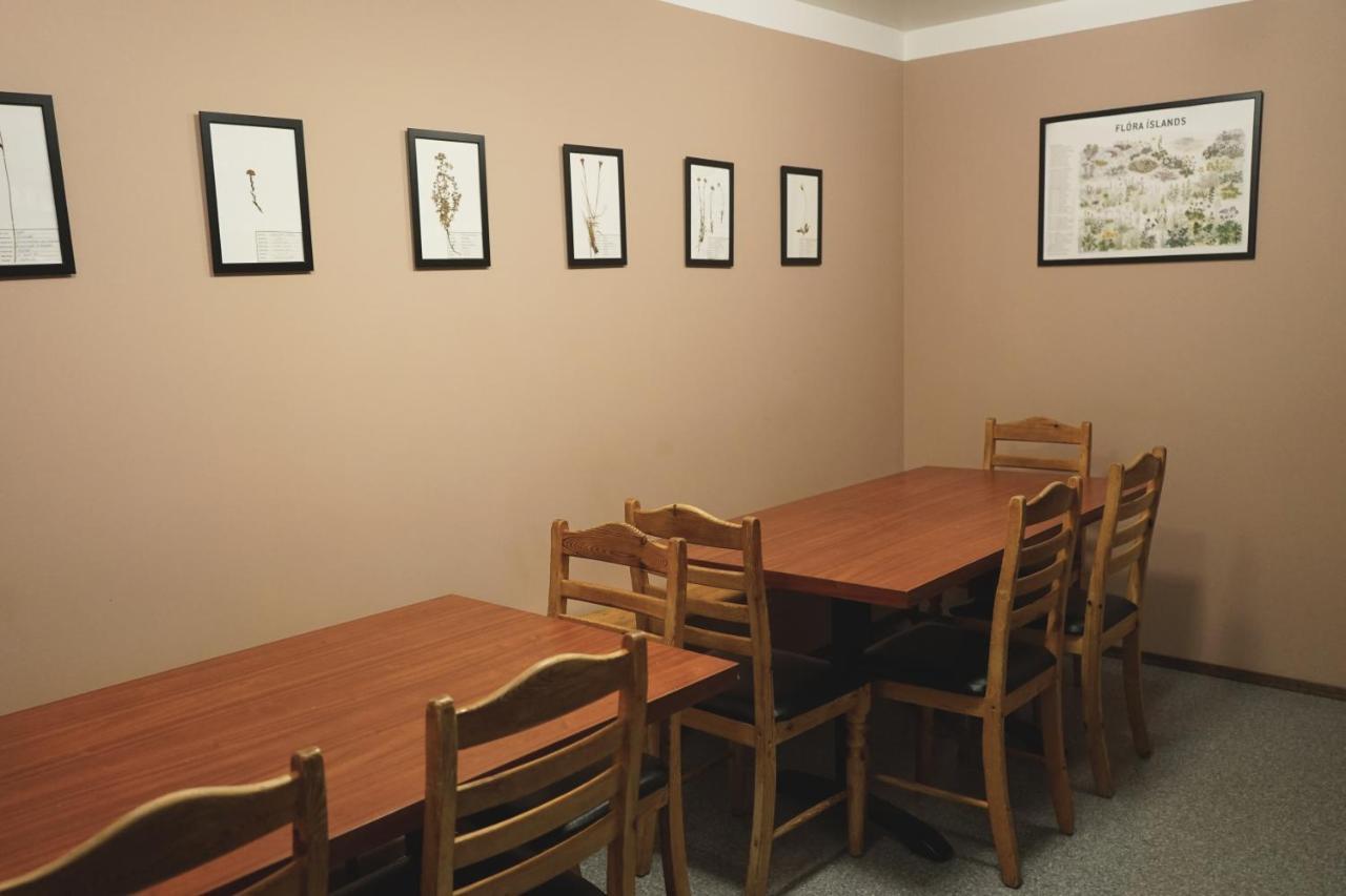 Tehusith Hostel & Guesthouse エイイルススタジル エクステリア 写真