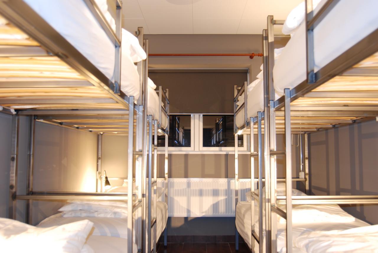 Tehusith Hostel & Guesthouse エイイルススタジル エクステリア 写真
