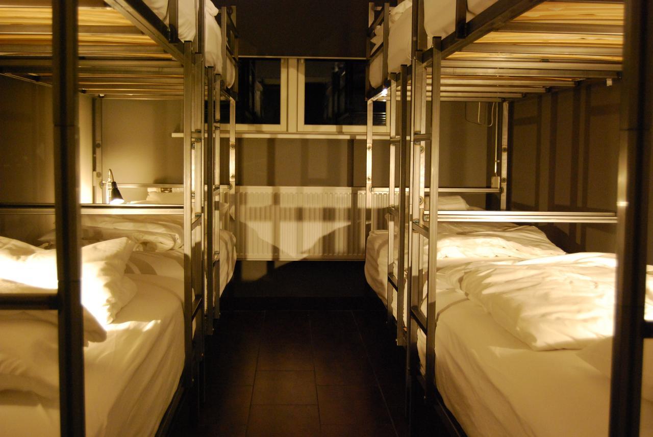 Tehusith Hostel & Guesthouse エイイルススタジル エクステリア 写真