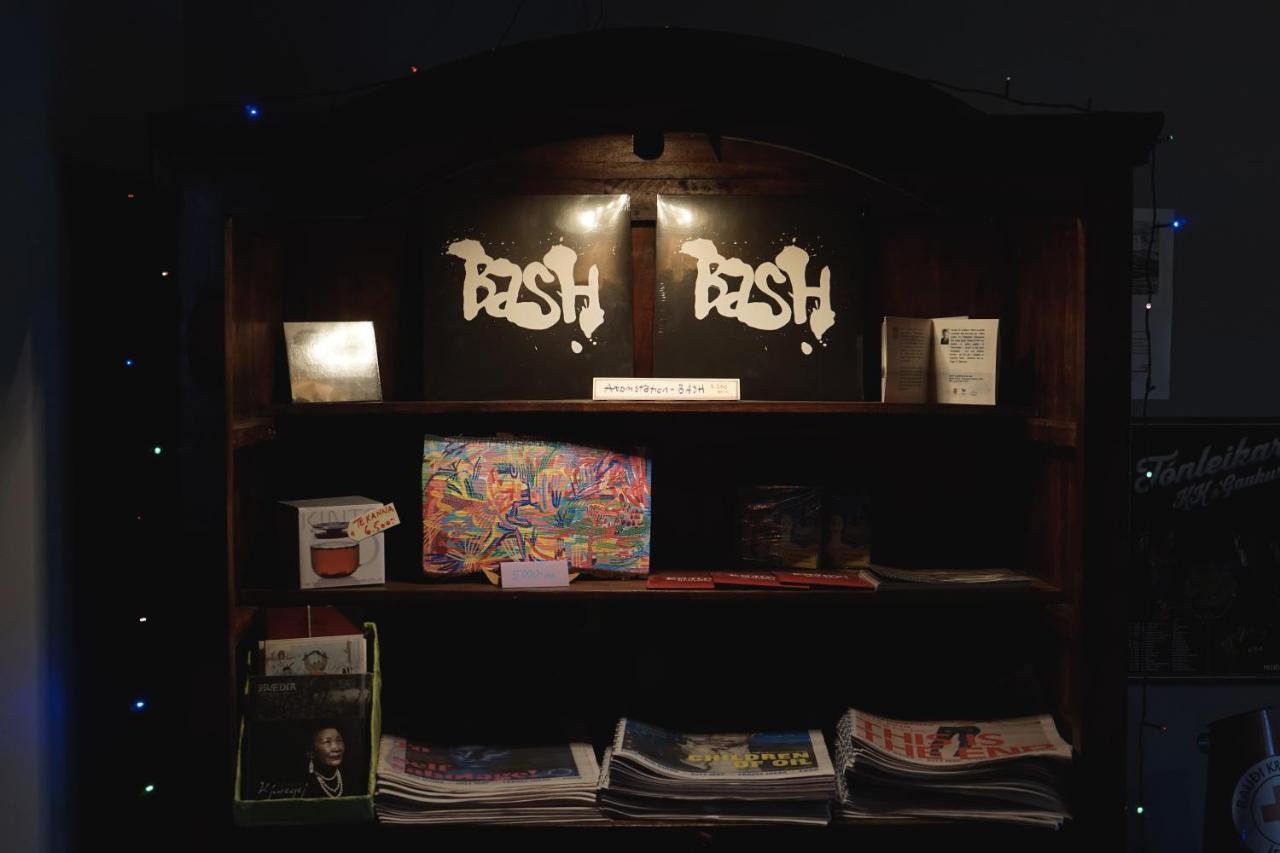 Tehusith Hostel & Guesthouse エイイルススタジル エクステリア 写真