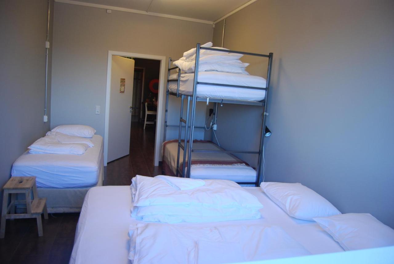 Tehusith Hostel & Guesthouse エイイルススタジル エクステリア 写真