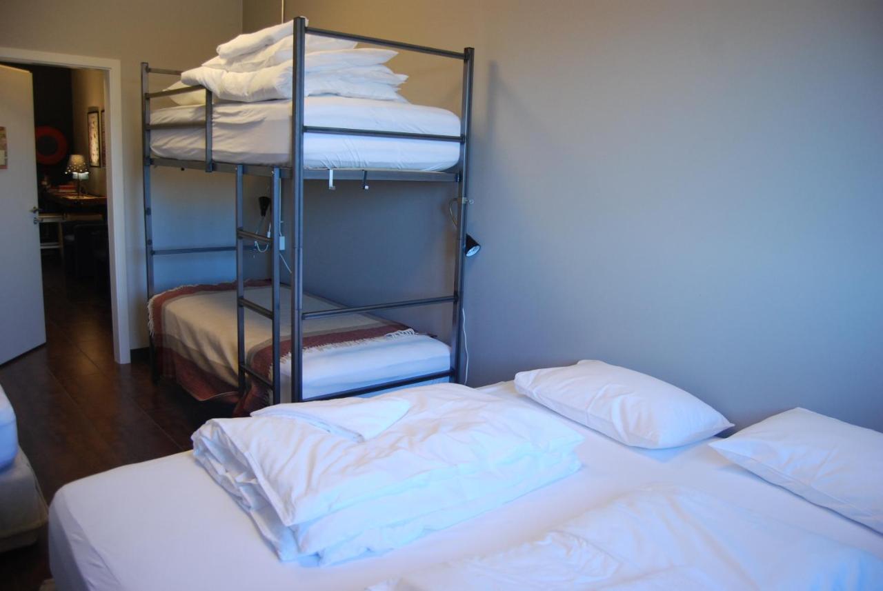 Tehusith Hostel & Guesthouse エイイルススタジル エクステリア 写真